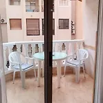 Near With Pool - * Τορεβιέχα